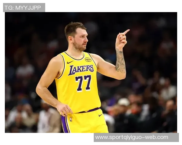 东契奇赛季初赠送球鞋今日再送电动自行车展现神仙队友风范 东契奇赛季初赠送球鞋今日再送电动自行车展现神仙队友风范